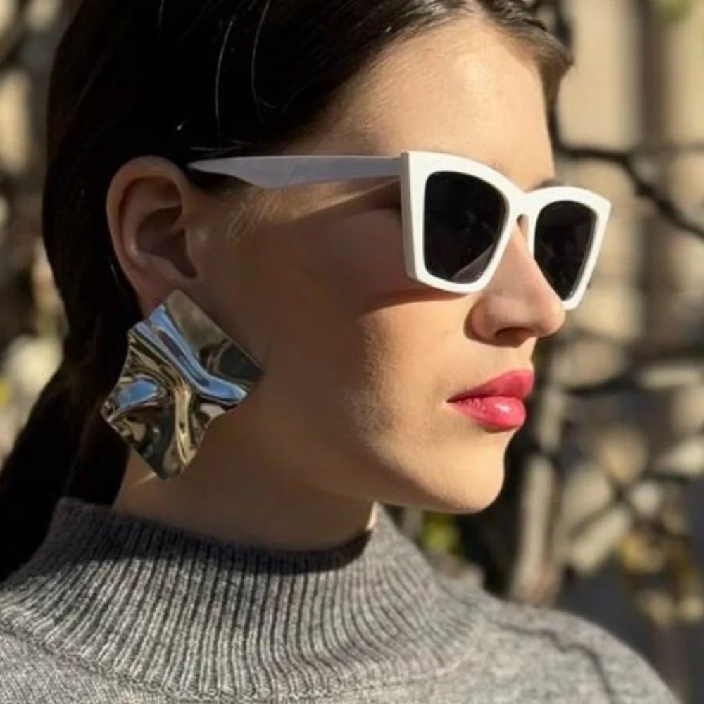 ✨Elegant Gold Square Statement Earrings